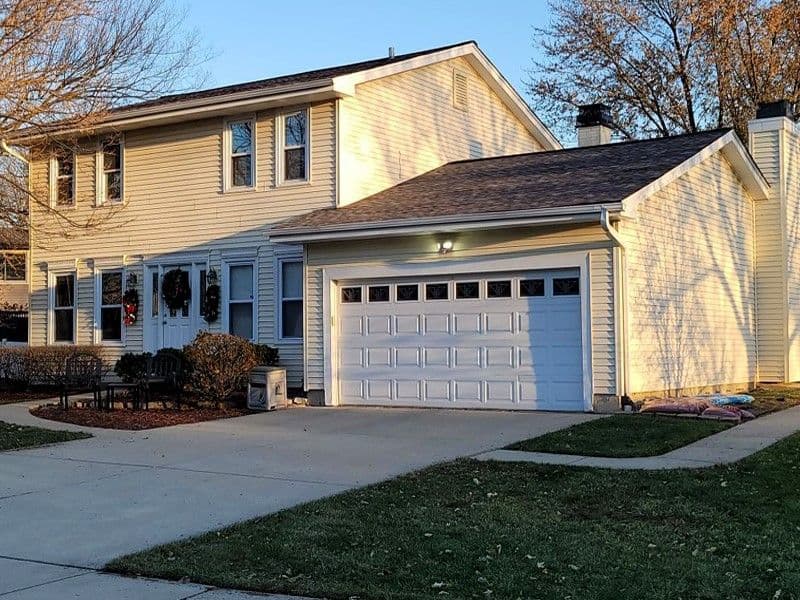 1aa054f7-dd00-4e05-99f1-38cc8e12830b