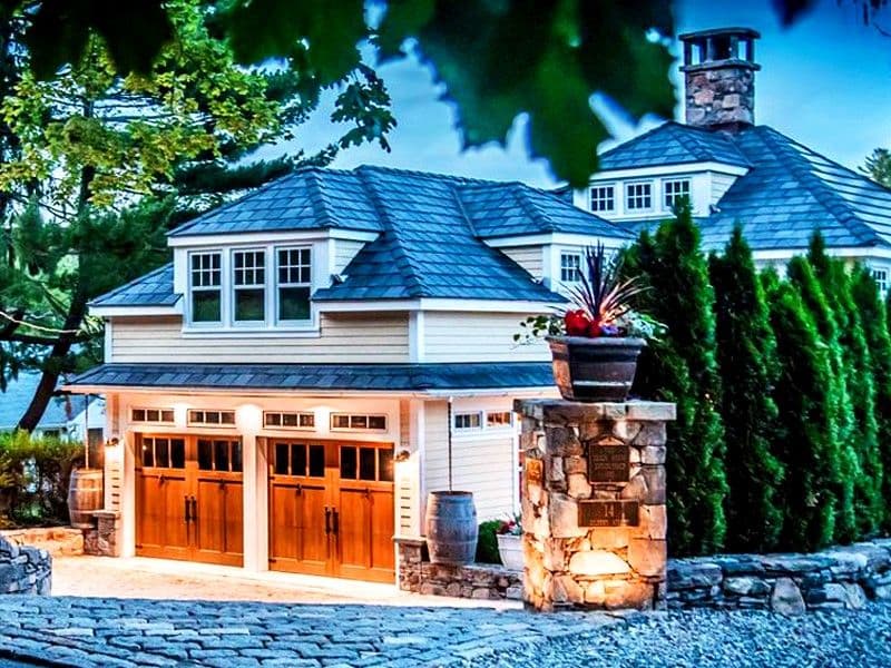 227ee749-6a71-4232-8f10-ff39d99f4569.