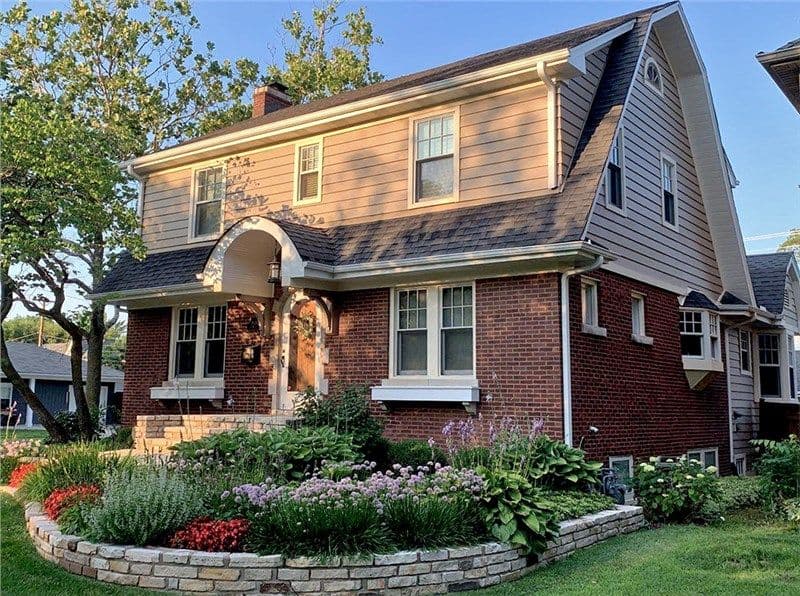 6edbfef9-500b-4ac4-b749-8d85b2db179a