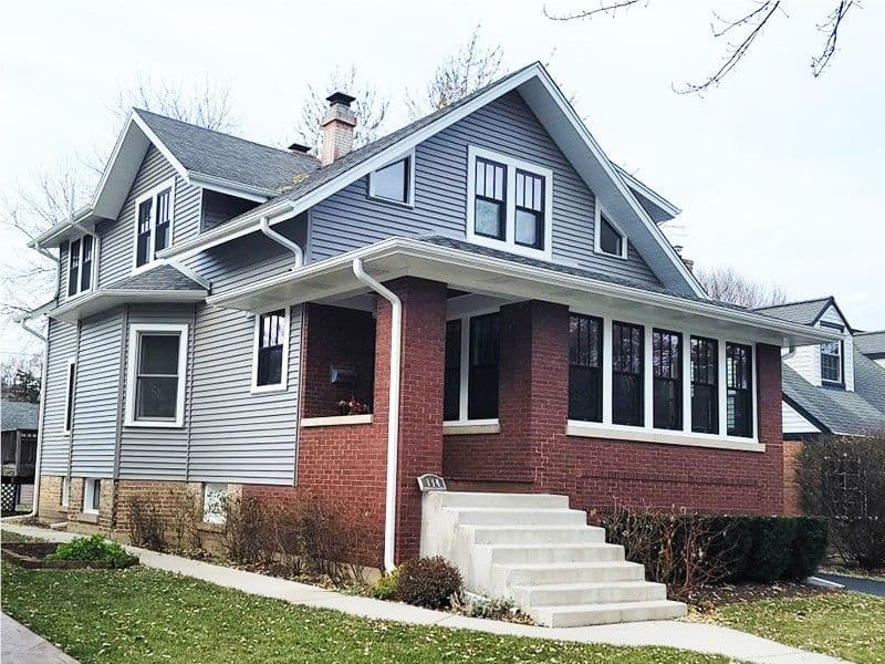 902dc303-2bd0-4f28-bf2c-76351de50d6a