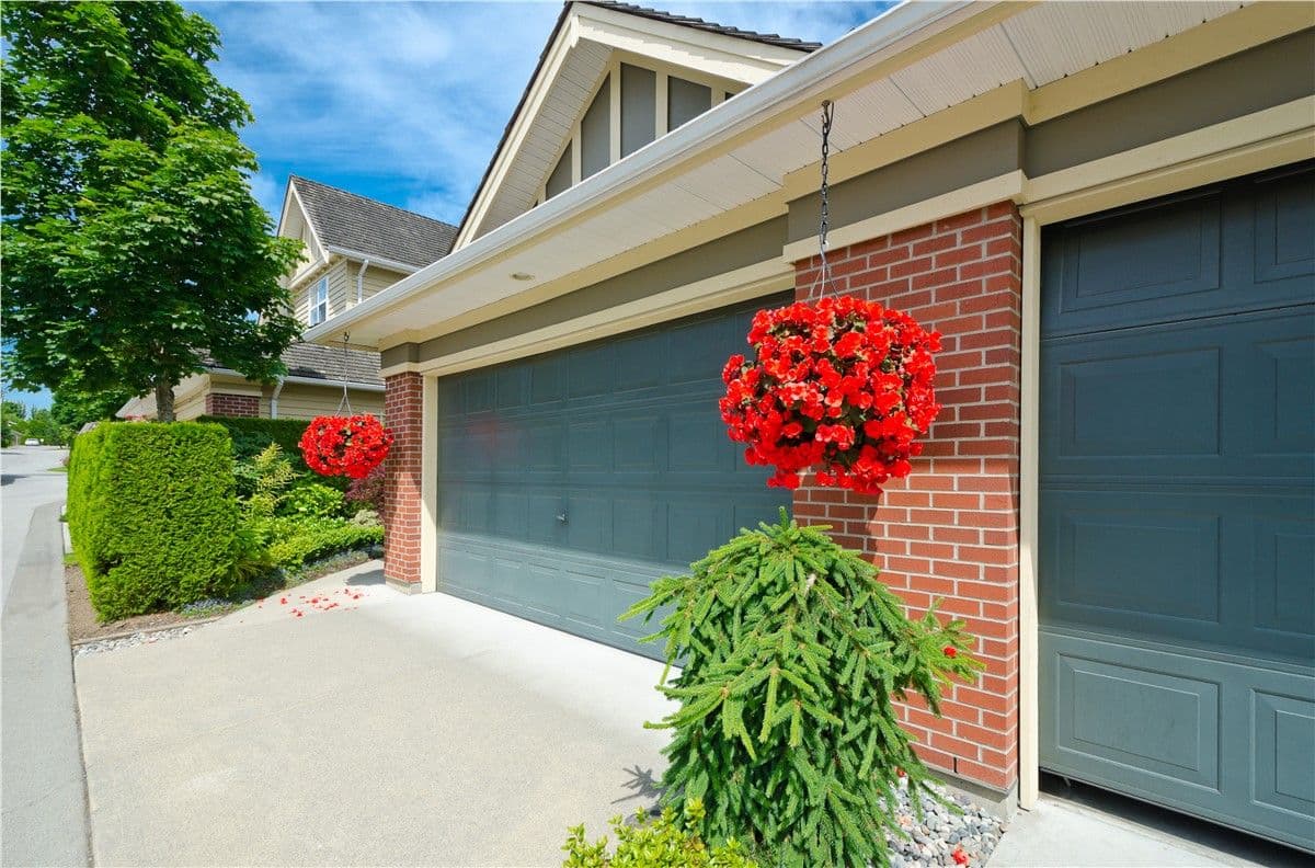 9148ebec-5fe2-4afe-abdd-7ead53f2b9d4