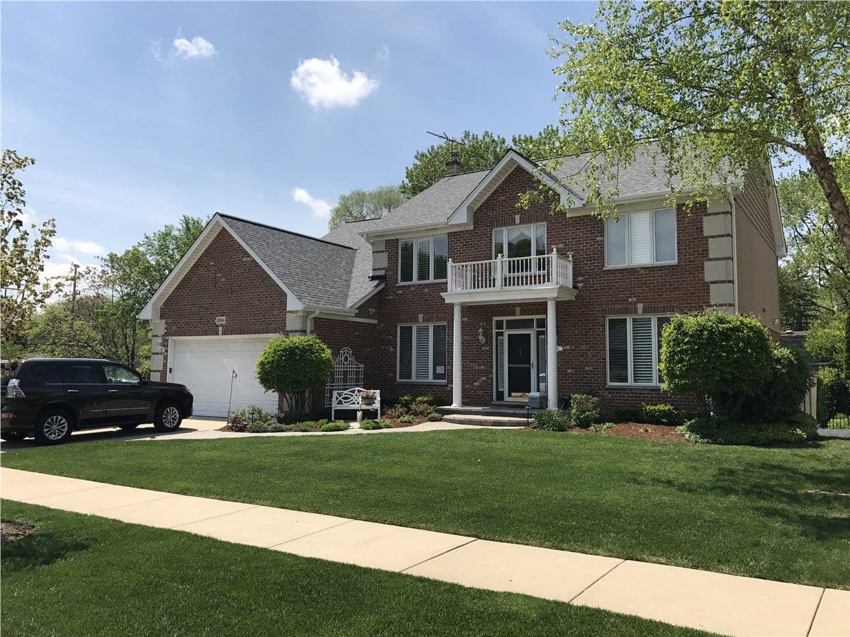 b10648cc-ea0b-42e3-9de6-612605bc2582